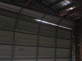 Warning Signs of Garage Door Problems | Garage Door Repair Portland, OR Warning Signs of Garage Door Problems | Garage Door Repair Portland, OR